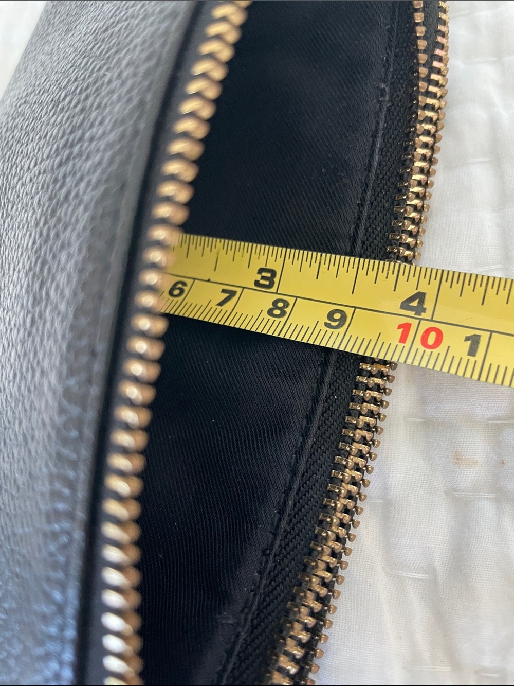 Coach Black Leather Essential Small Wristlet - Picture 6 of 7